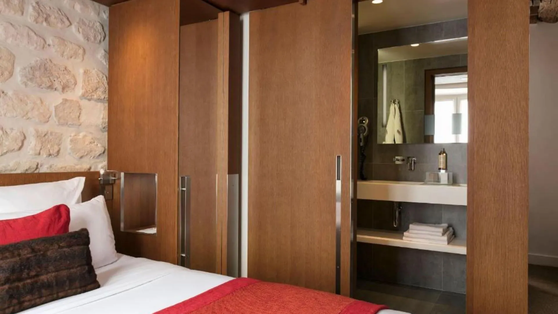 Hotel Select