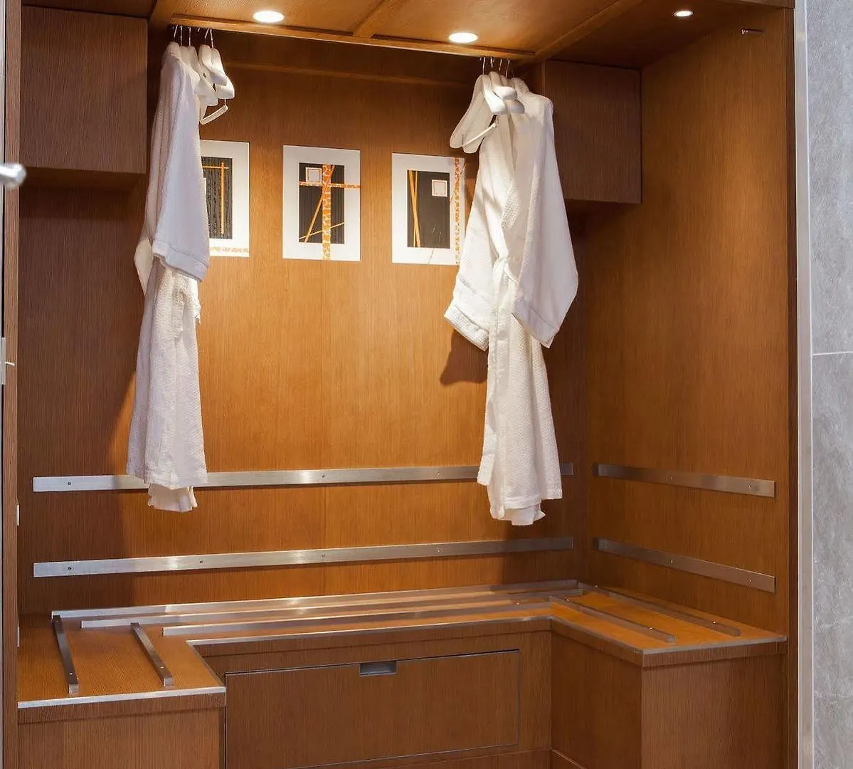 Hotel Select 4*